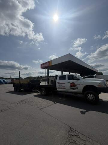 Junk Hawgs truck fueled up for the day