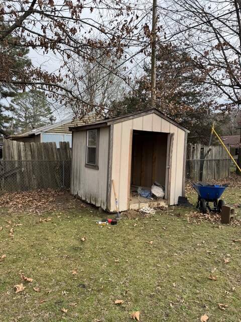 Shed demolition and haul-away